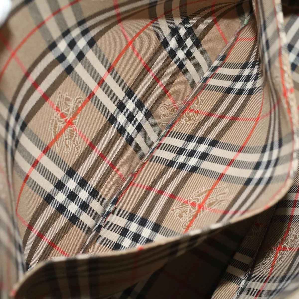 BURBERRY Handbag