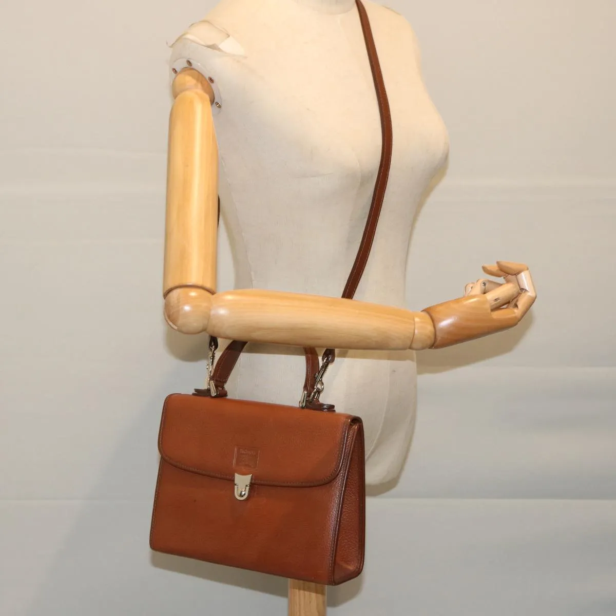 BURBERRY  Handbag