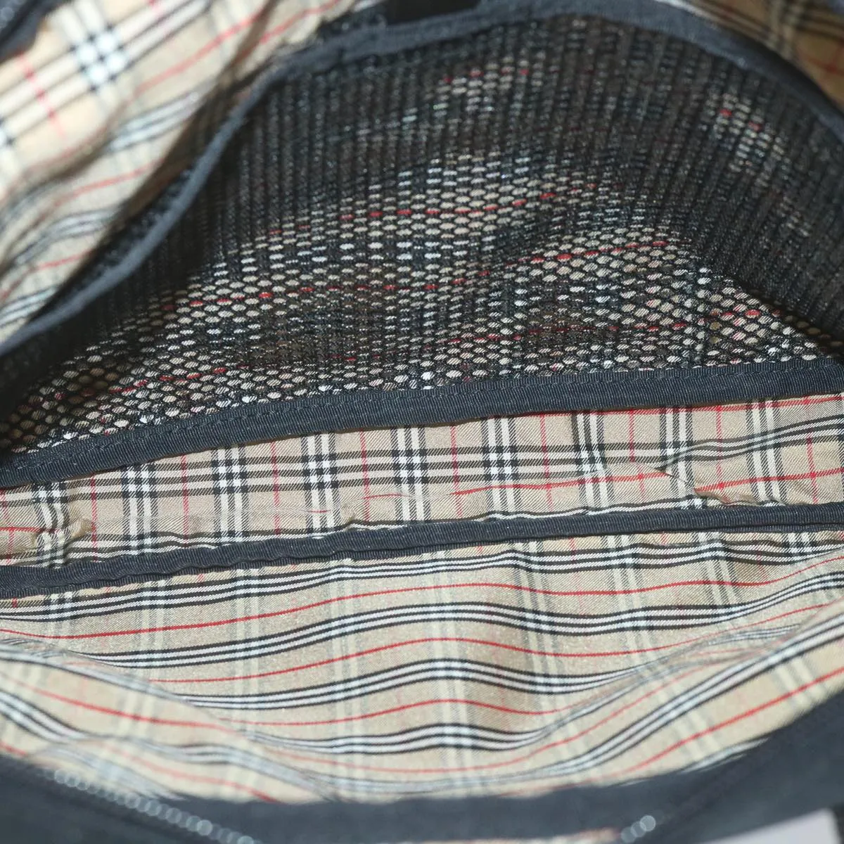 BURBERRY Handbag