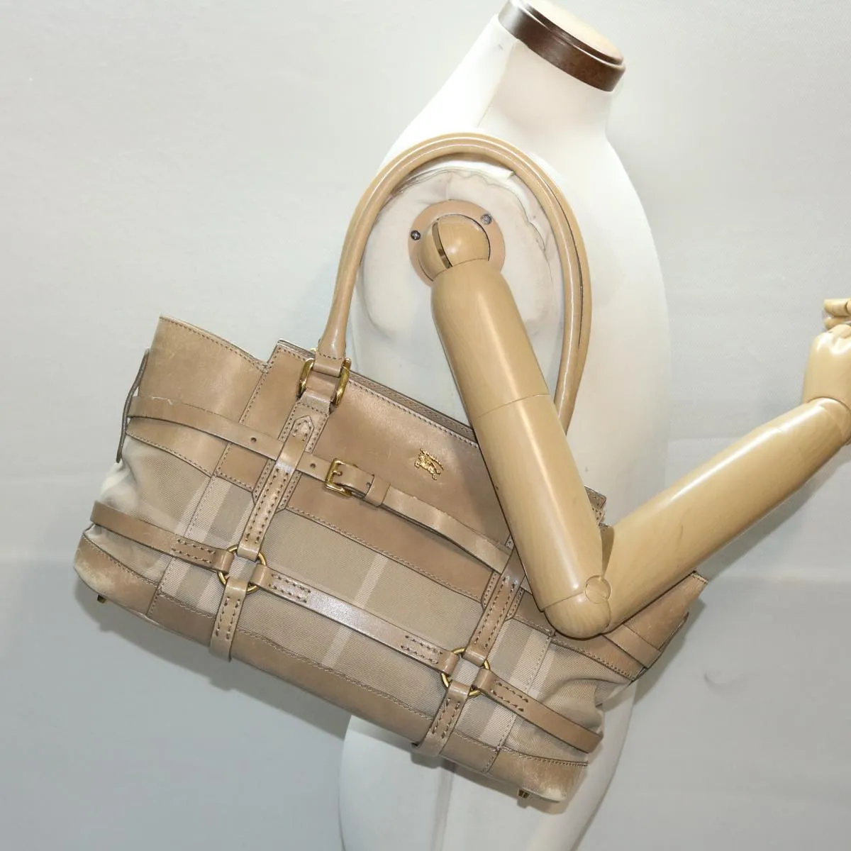 BURBERRY Handbag