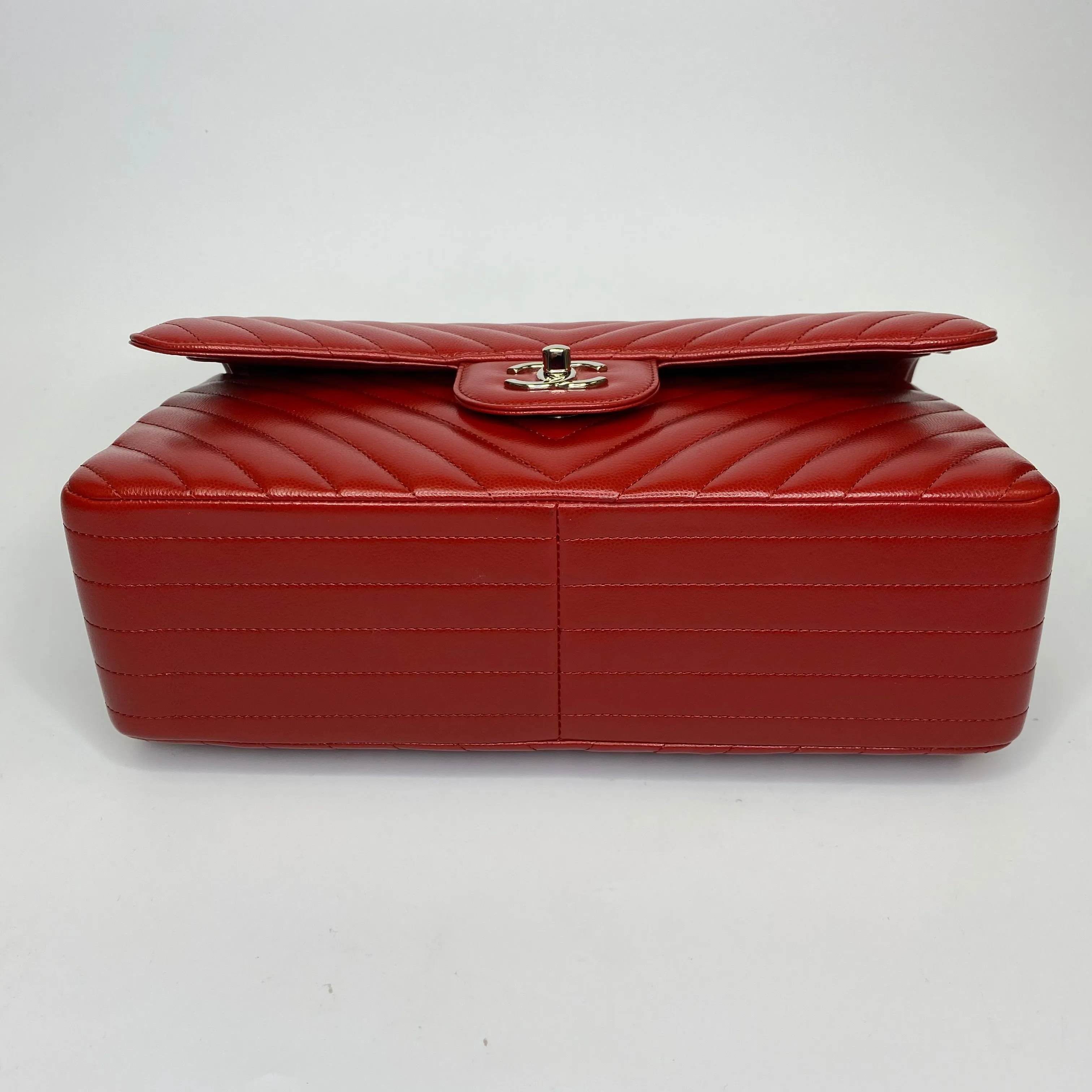 Chanel 2016 Red Chevron Jumbo Double Flap Bag