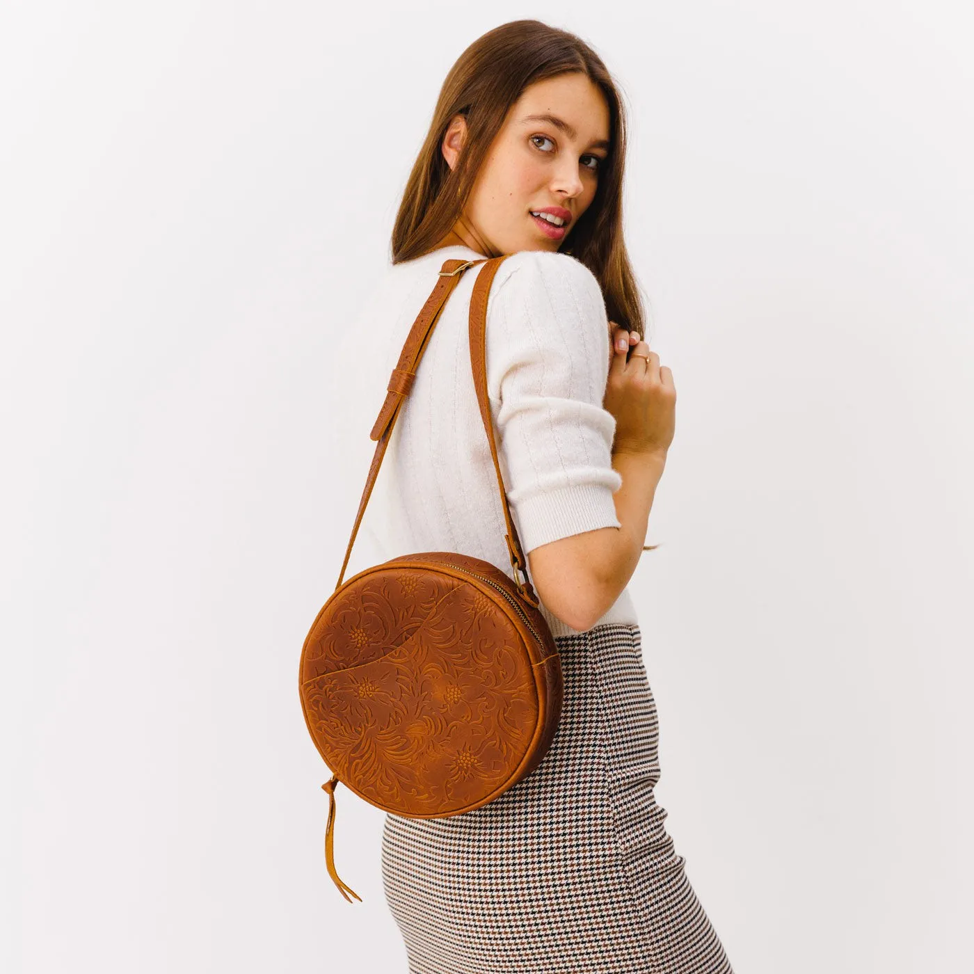Circle Crossbody