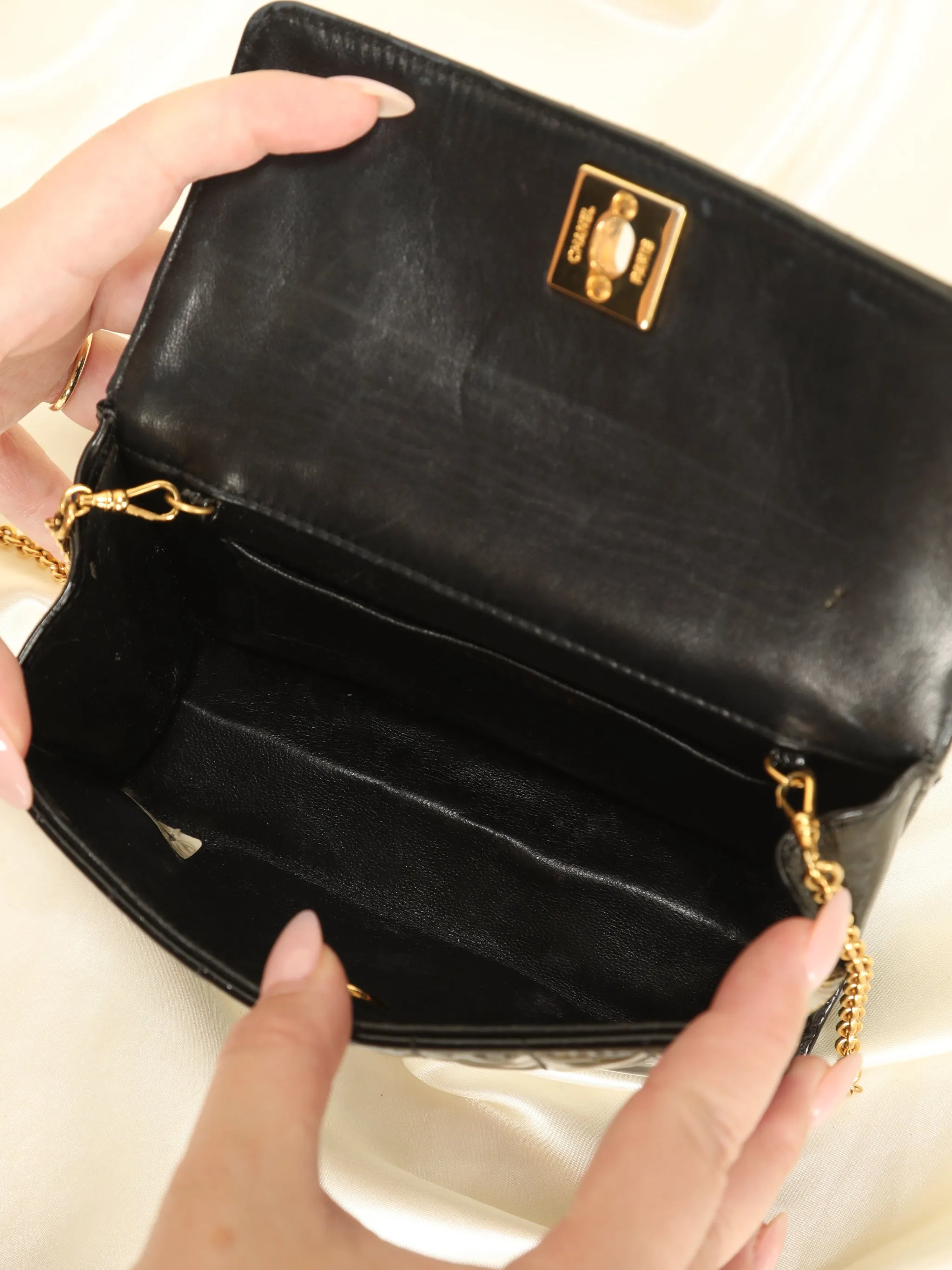 CL Patent Vertical Mini Bag