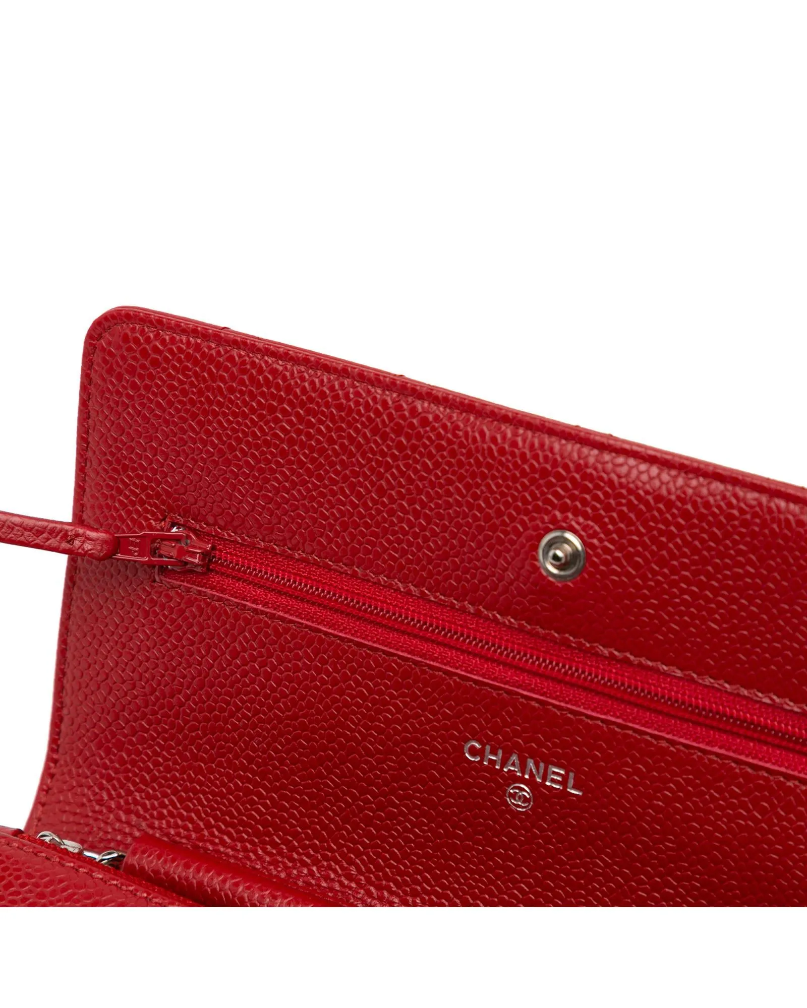 Classic Quilted Leather Wallet on Chain with Silver-Tone Chain Strap