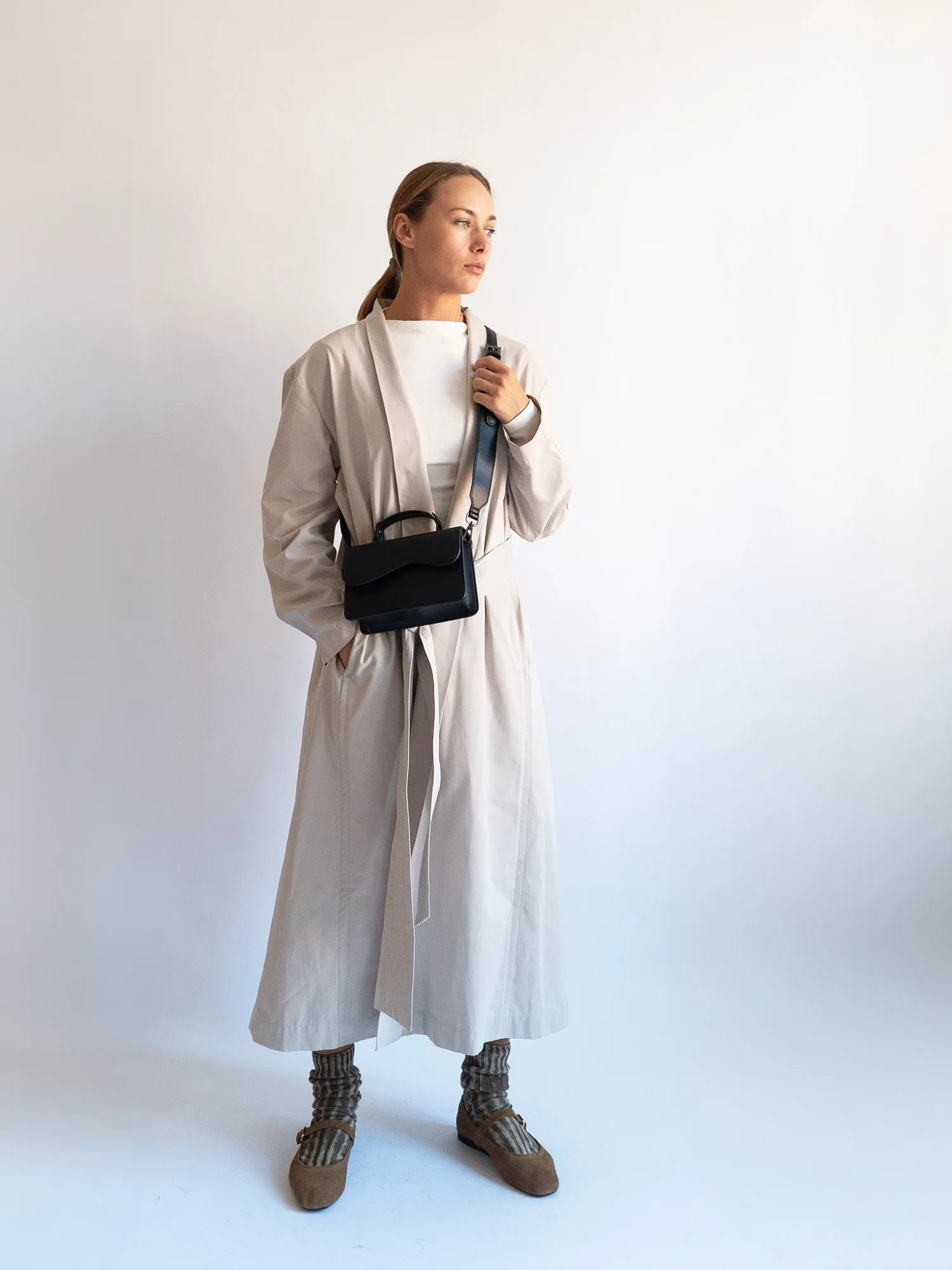 CRANE SOFT STRUCTURE - Black