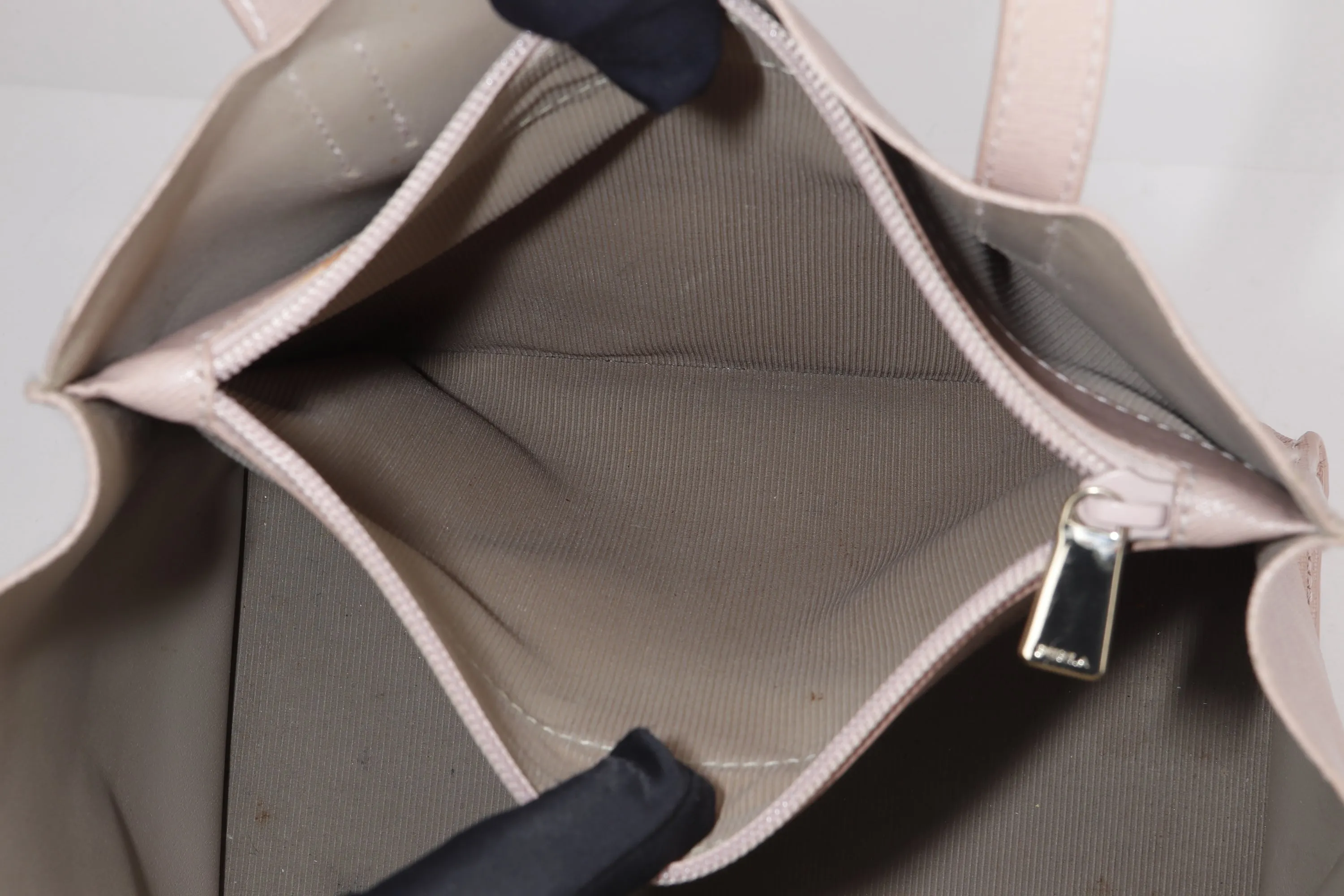 FURLA TOTE BAG MEDIUM PINK GOLD HARDWARE, NO DUST COVER & BOX