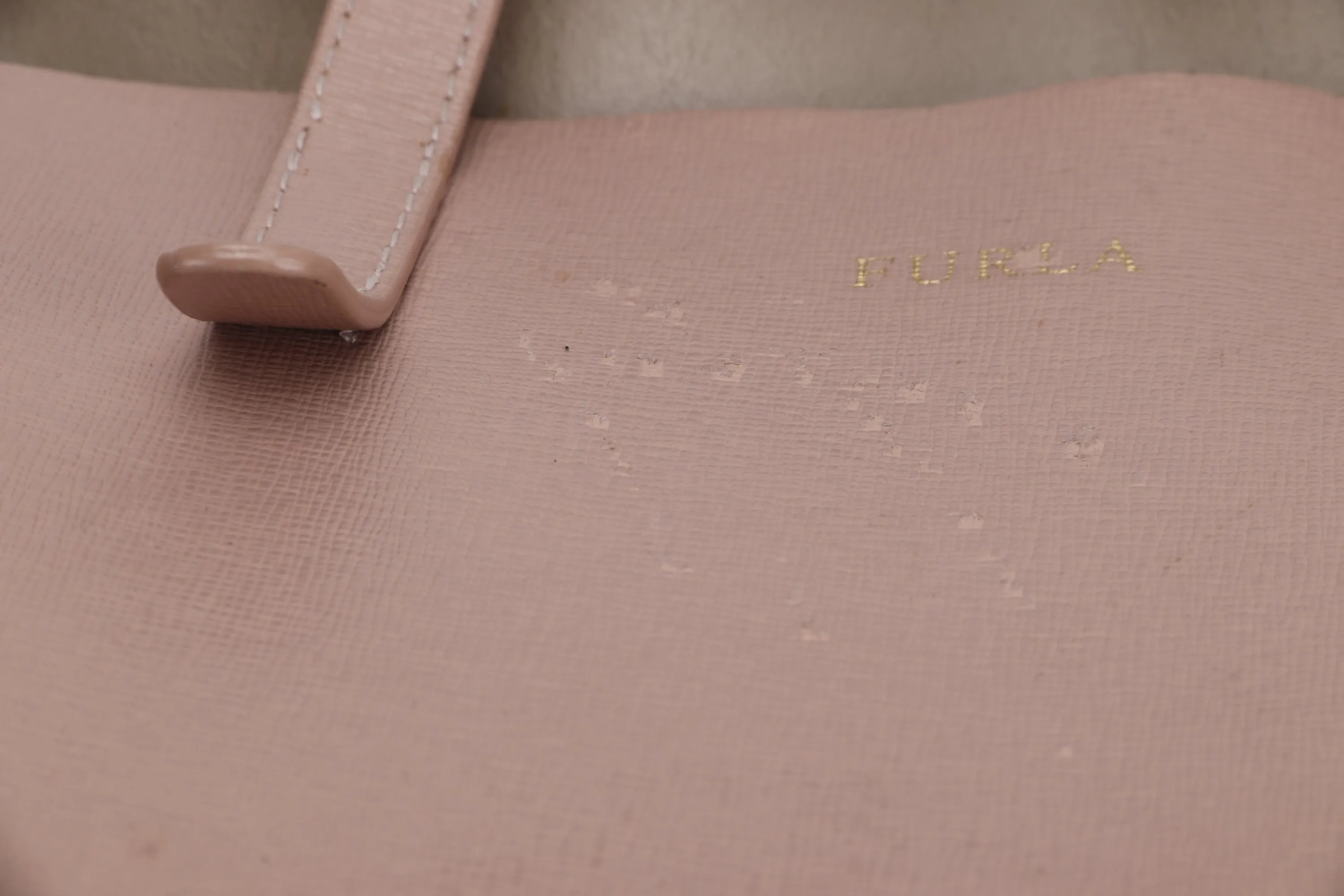 FURLA TOTE BAG MEDIUM PINK GOLD HARDWARE, NO DUST COVER & BOX