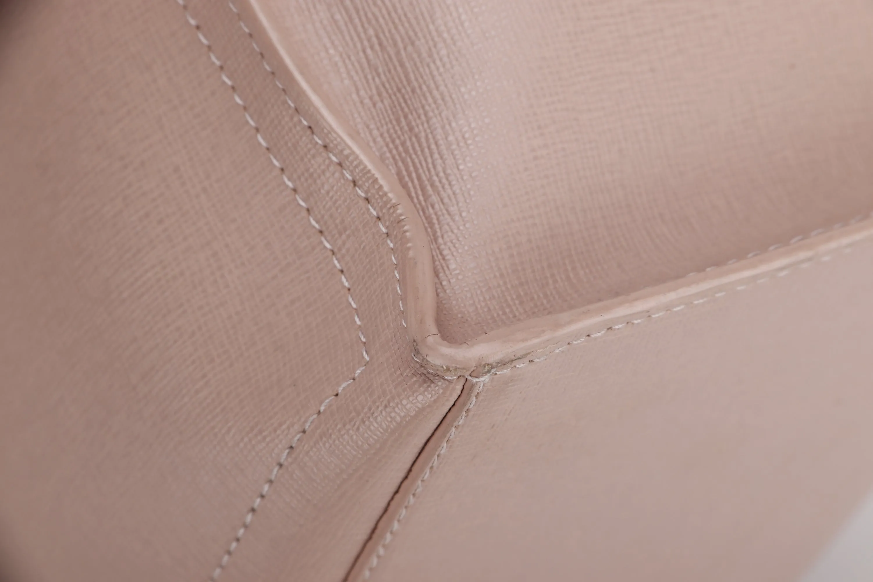 FURLA TOTE BAG MEDIUM PINK GOLD HARDWARE, NO DUST COVER & BOX