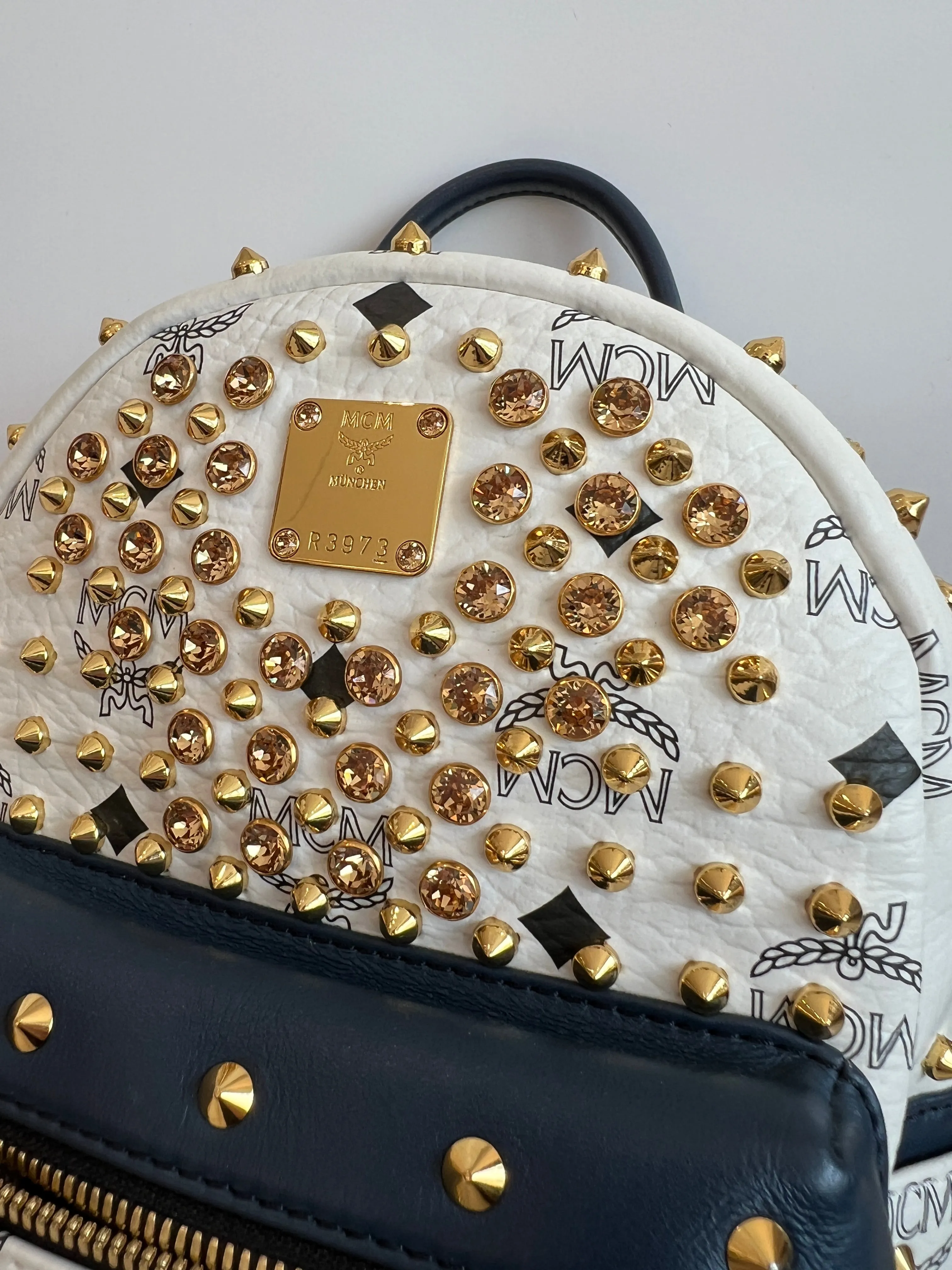 Mini Diamond Stark Backpack in White / Navy