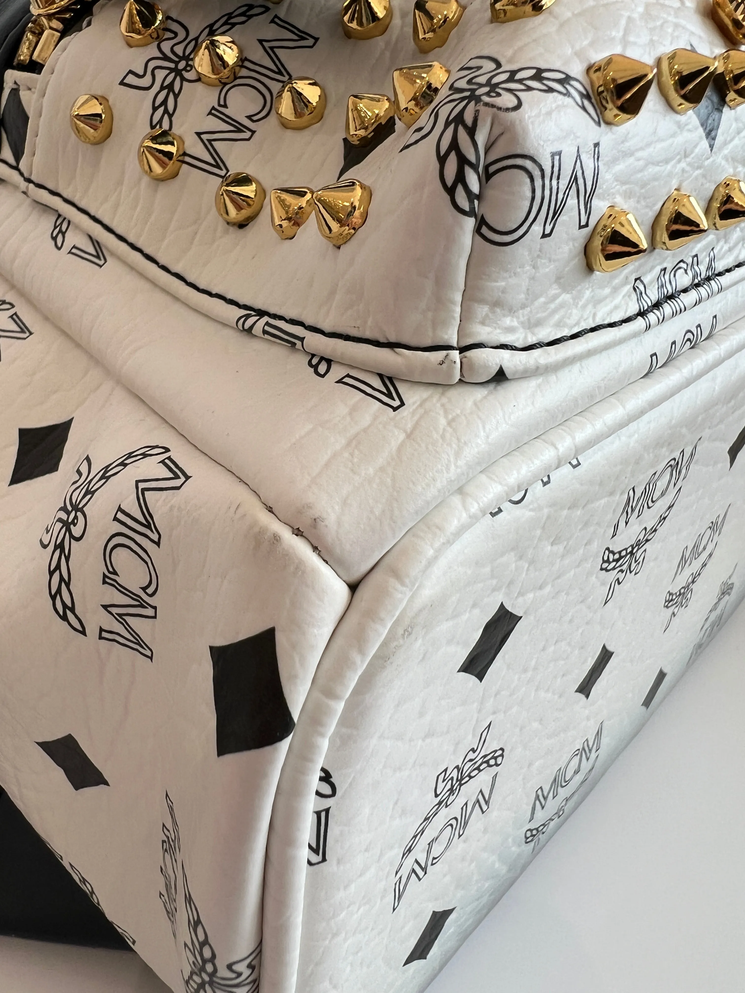 Mini Diamond Stark Backpack in White / Navy