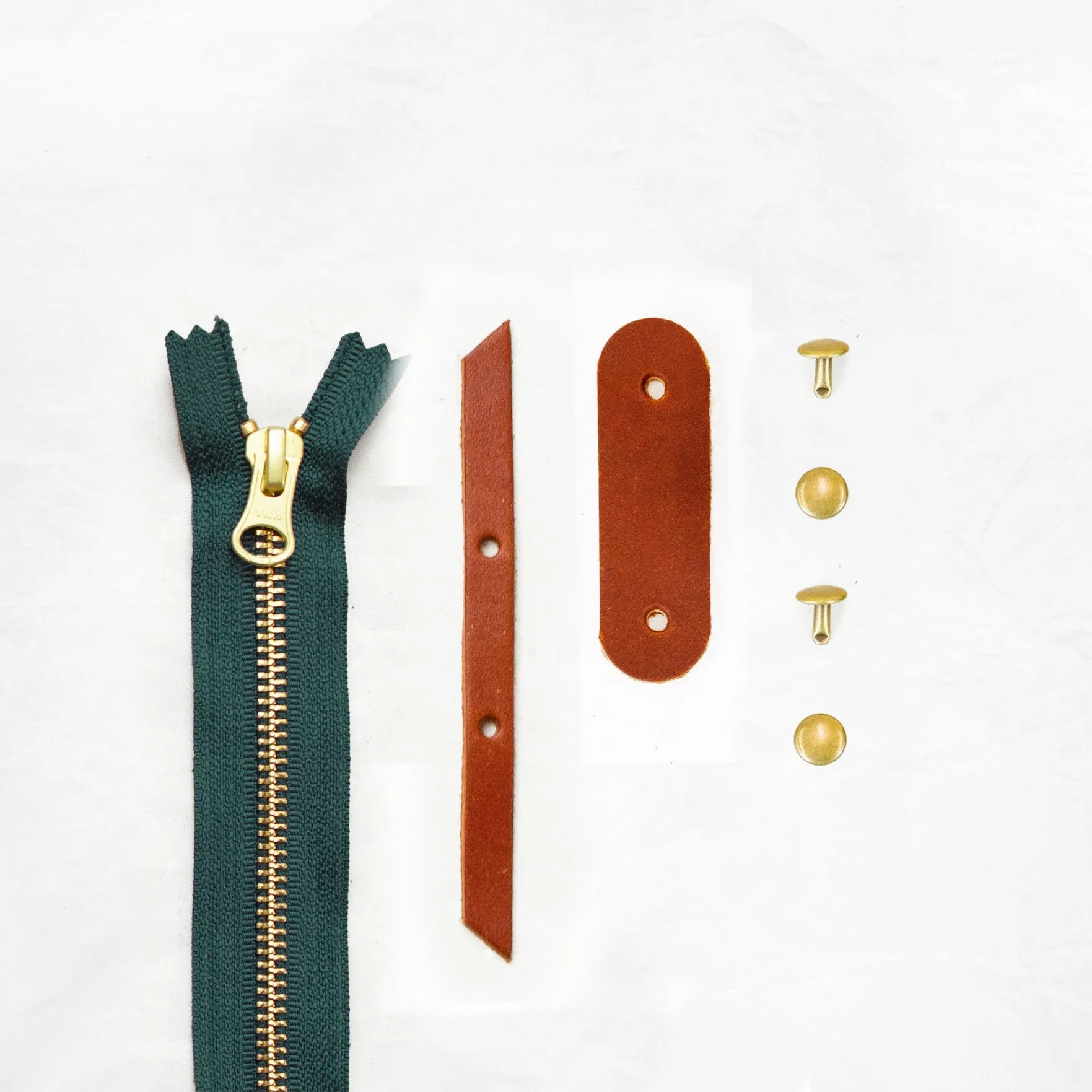 Oberlin - Chestnut Zipper Closure Kit
