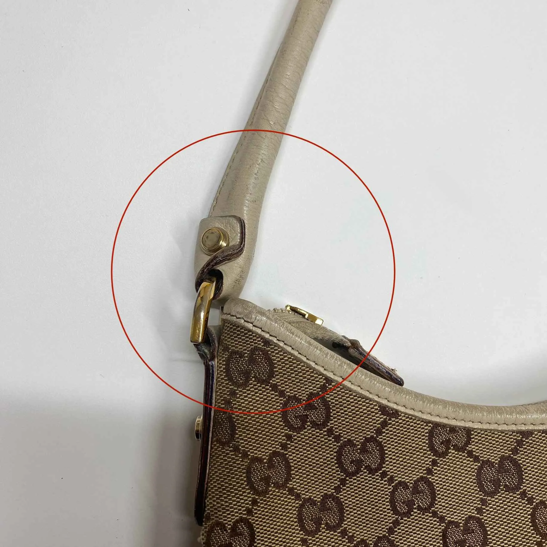 Women's Gg Supreme Abby Hobo Handbag Beige