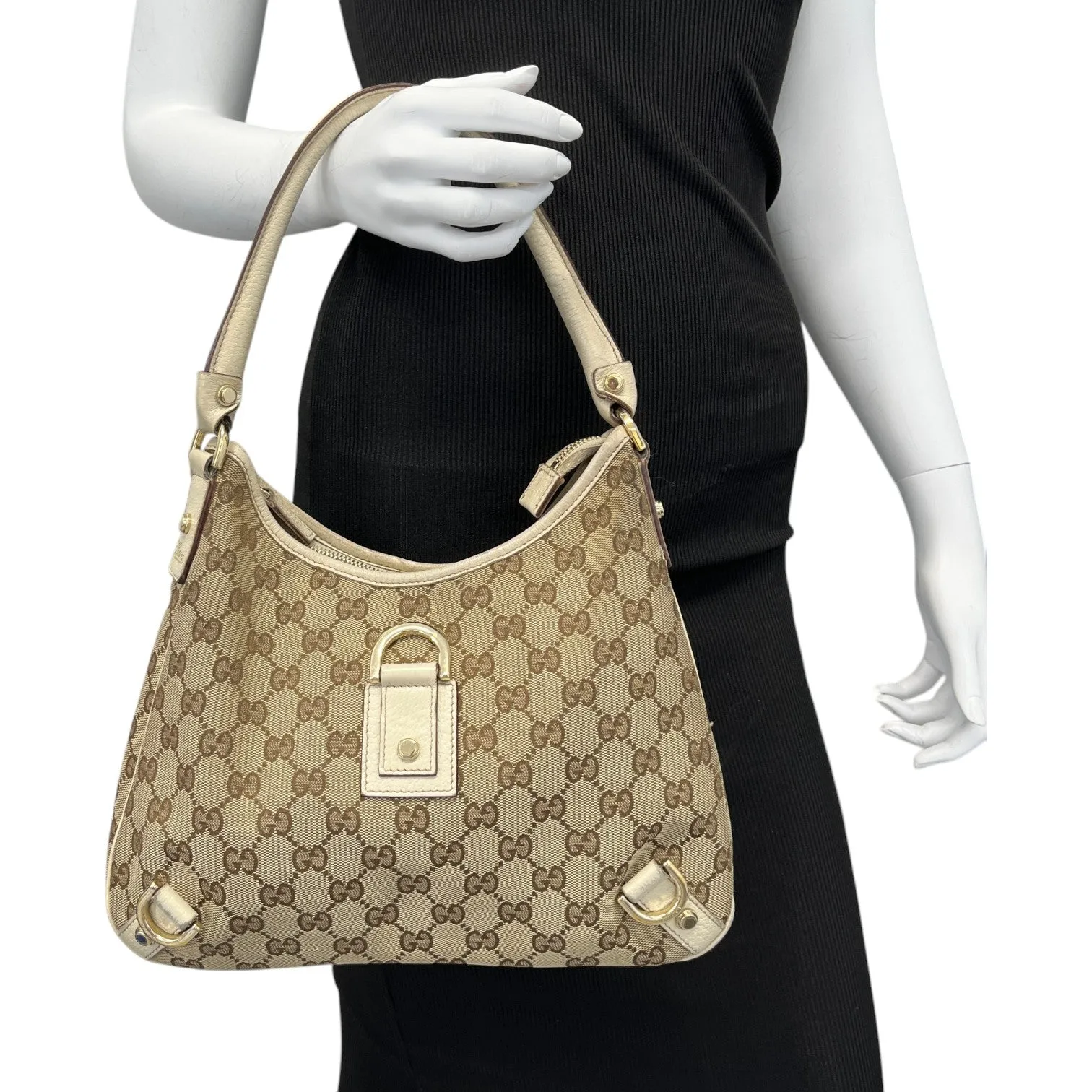 Women's Gg Supreme Abby Hobo Handbag Beige